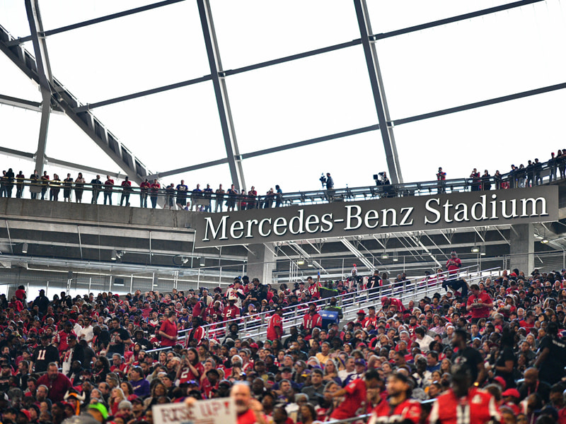 Das Milliardenschwere Mercedes Benz Stadium In Atlanta Nfl American Football Bildergalerie Kicker