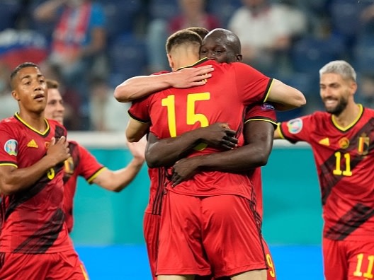 EM 2020 » Gruppe B » Samstag, 12. Juni 2021 21:00 Uhr » Belgien Russland 3:0 (2:0) Http%3A%2F%2Fmediadb.kicker.de%2Fwcms%2F7107%2F77710%2FE4983801-C360-4273-92DC-5BF9B71F97B7