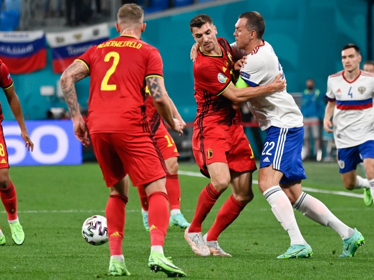 EM 2020 » Gruppe B » Samstag, 12. Juni 2021 21:00 Uhr » Belgien Russland 3:0 (2:0) Http%3A%2F%2Fmediadb.kicker.de%2Fwcms%2F7107%2F77714%2F6B4A3847-28BD-45E7-84ED-59C0BD9926B7