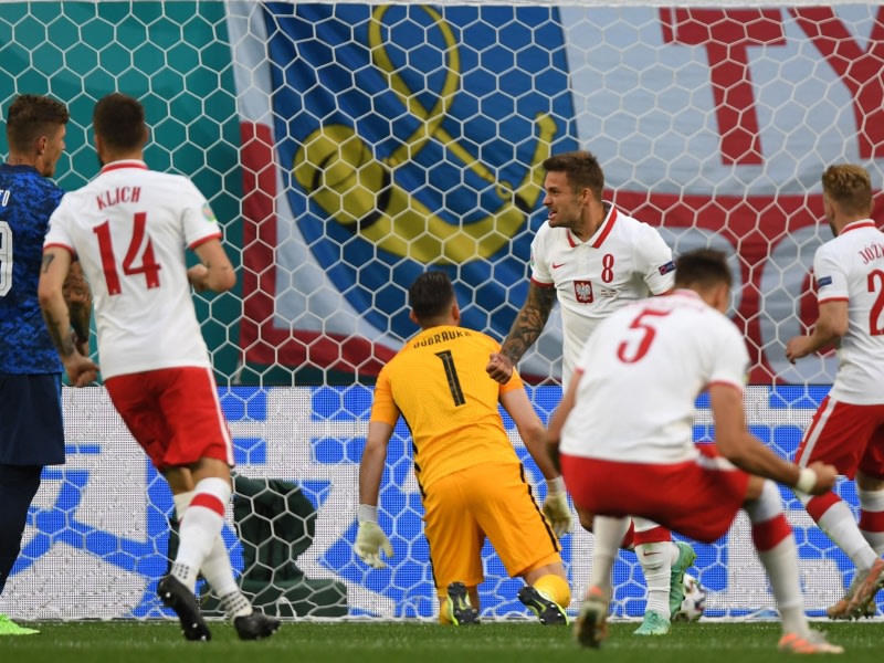 Liveticker Polen Slowakei 1 2 Vorrunde 1 Spieltag Europameisterschaft 2021 Kicker