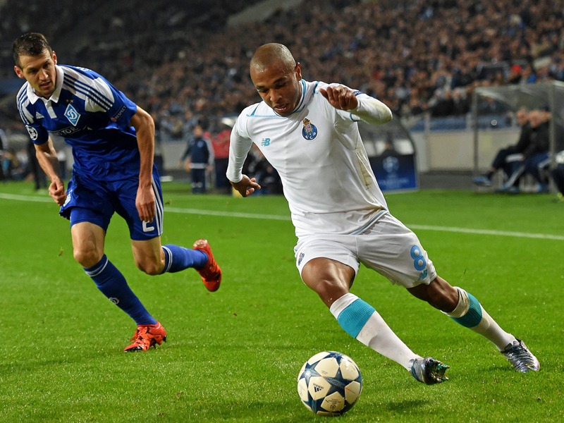 Yacine Brahimi