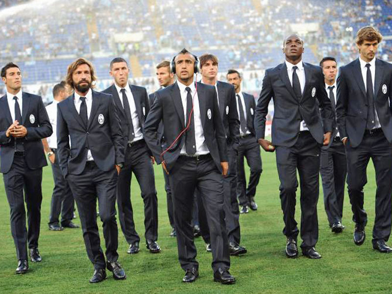 Elegant und erfolgsverw&#246;hnt: Die Mannschaft von Juventus Turin vor dem Supercup-Finale.