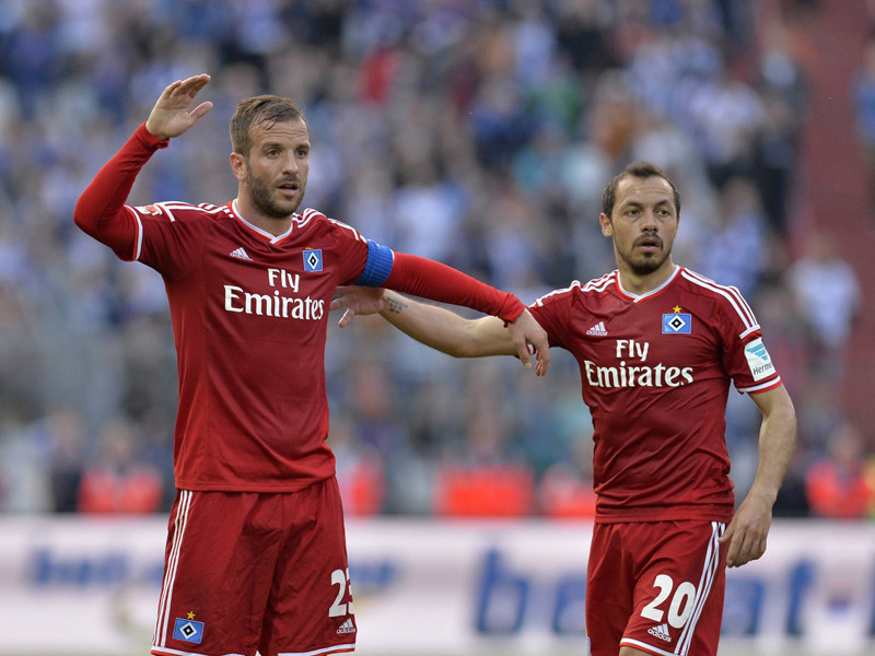 Rafael van der Vaart (li.) und Marcelo Diaz