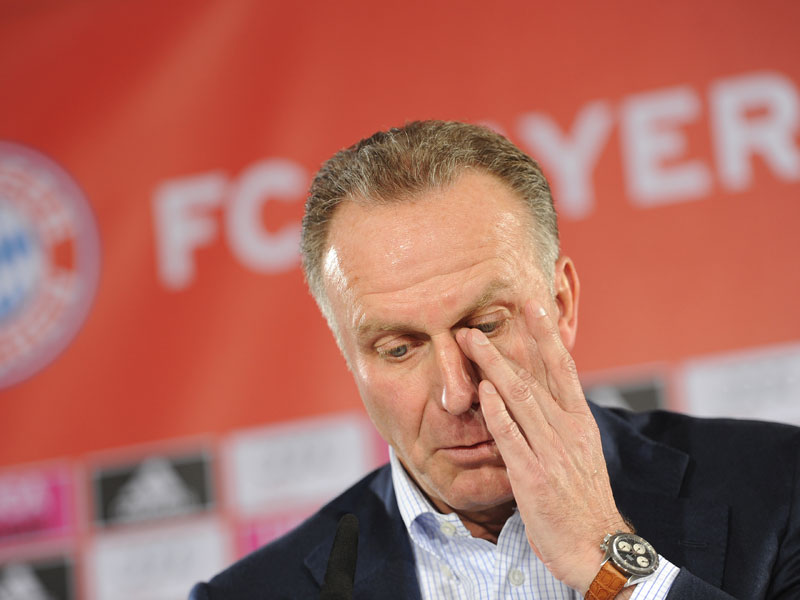 Denn weitere zwei Tage sp&#228;ter verk&#252;ndeten die Bayern in Person von Karl-Heinz Rummenigge van Gaals Entlassung - zum Saisonende. Bis dahin sollte der Niederl&#228;nder das Minimalziel CL-Quali noch schaffen.