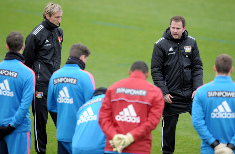Sami Hyypi&#228; und Sascha Lewandowski (Bayer Leverkusen)
