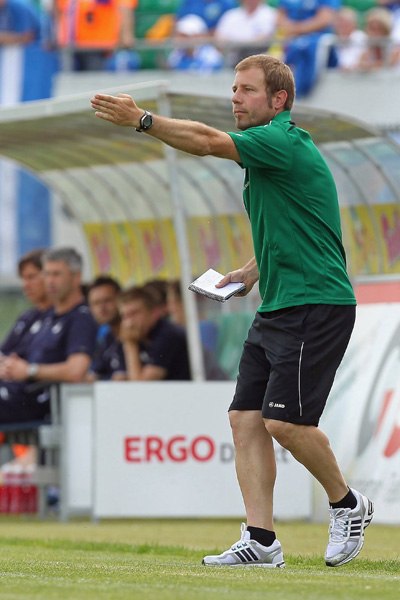 Frank Kramer als Coach der SpVgg Greuther F&#252;rth II