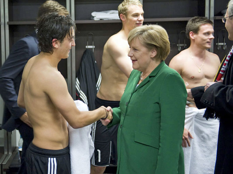 &#214;zil und Merkel