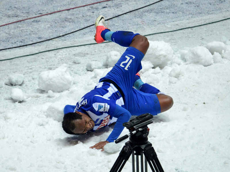 Ronny auf dem Schnee