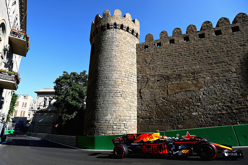 Red-Bull-Pilot Max Verstappen schied in Aserbaidschan mit technischem Defekt aus.