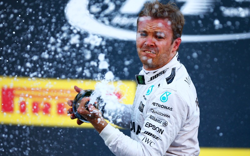 Nico Rosberg feierte in Sotschi den vierten Sieg im vierten Saisonrennen und saison&#252;bergreifend den siebten Erfolg in Serie.