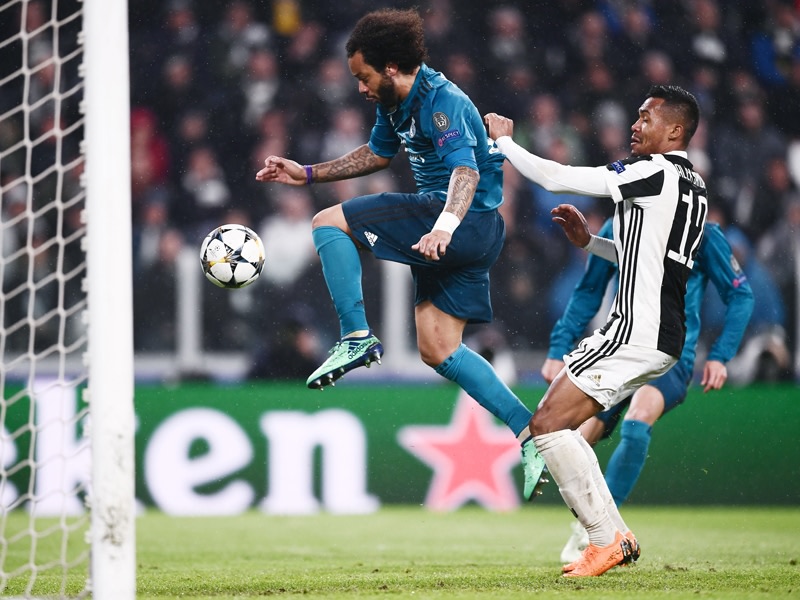 CRISTIANO RONALDO FALLRÜCKZIEHER TOR (Juventus Turin vs Real Madrid 0:3) on  Make a GIF