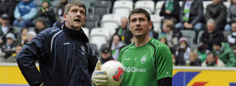 Der letzte von ihm betreute Keeper: G&#252;nther Reichold (li.), hier mit Wolfgang Hesl, verl&#228;sst die SpVgg.