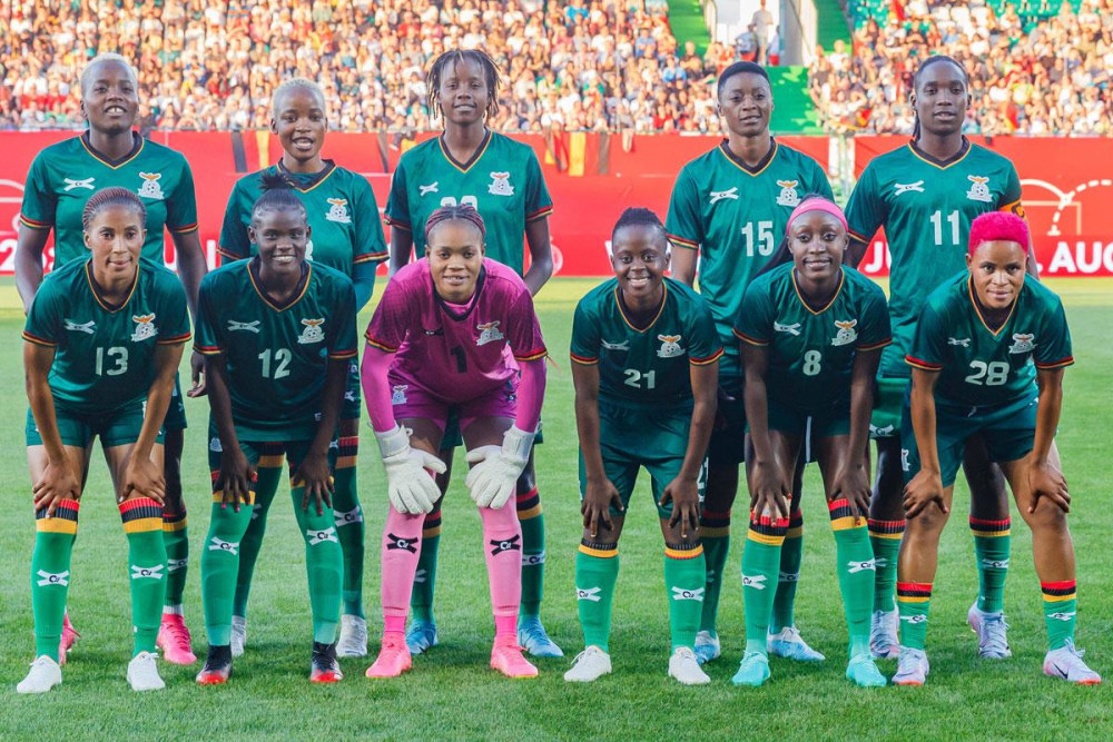 Stilvolle Sambia Frauen Fussball Spielerinnen Bilder