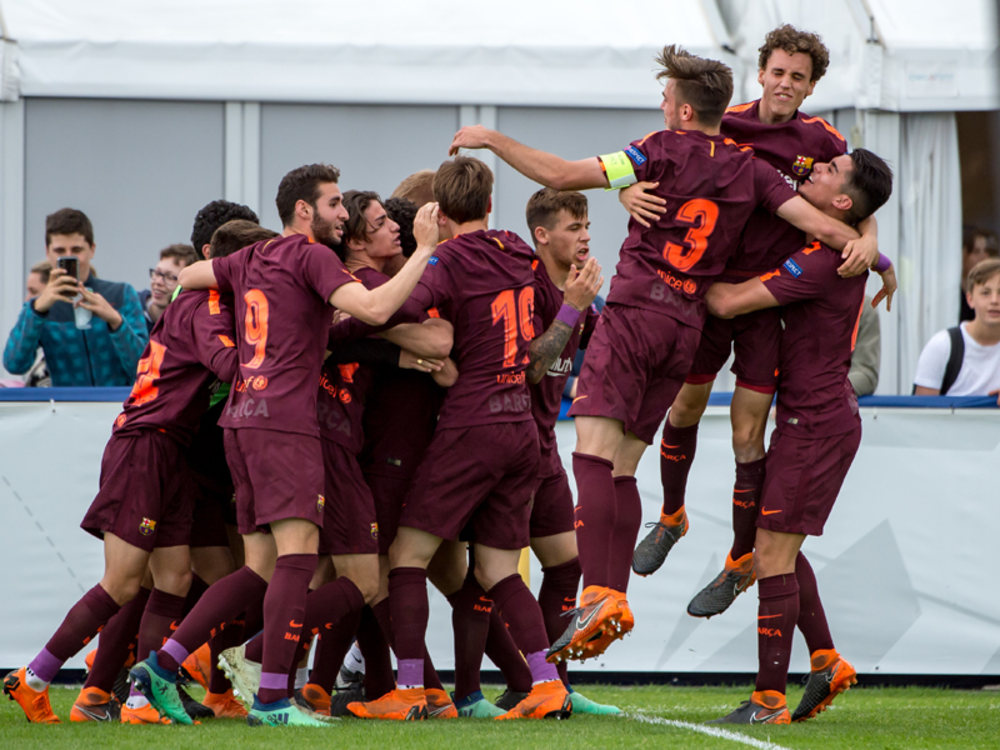Barca Gewinnt Die Youth League Kicker