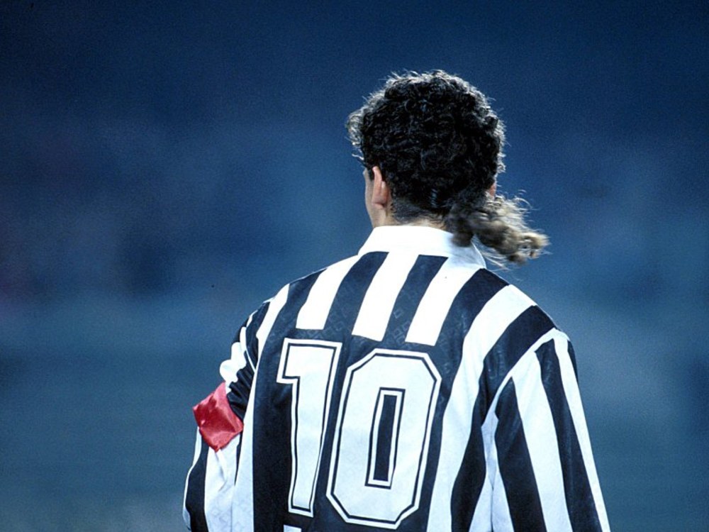 Roberto Baggio Die Stille Legende Wird 50 Internationaler Fussball Kicker