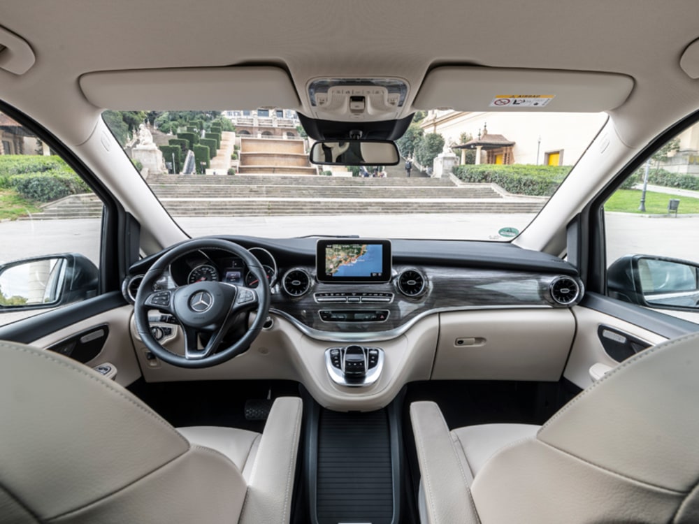 Mercedes V Klasse Luxus Shuttle Im Xxl Format Kicker