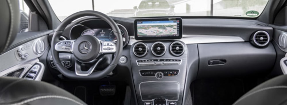 View Mercedes C Klasse Von Innen Gif
