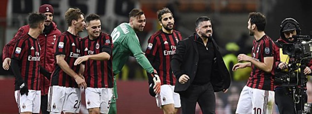 Gennaro Gattuso und Hakan Calhanoglu (rechts)