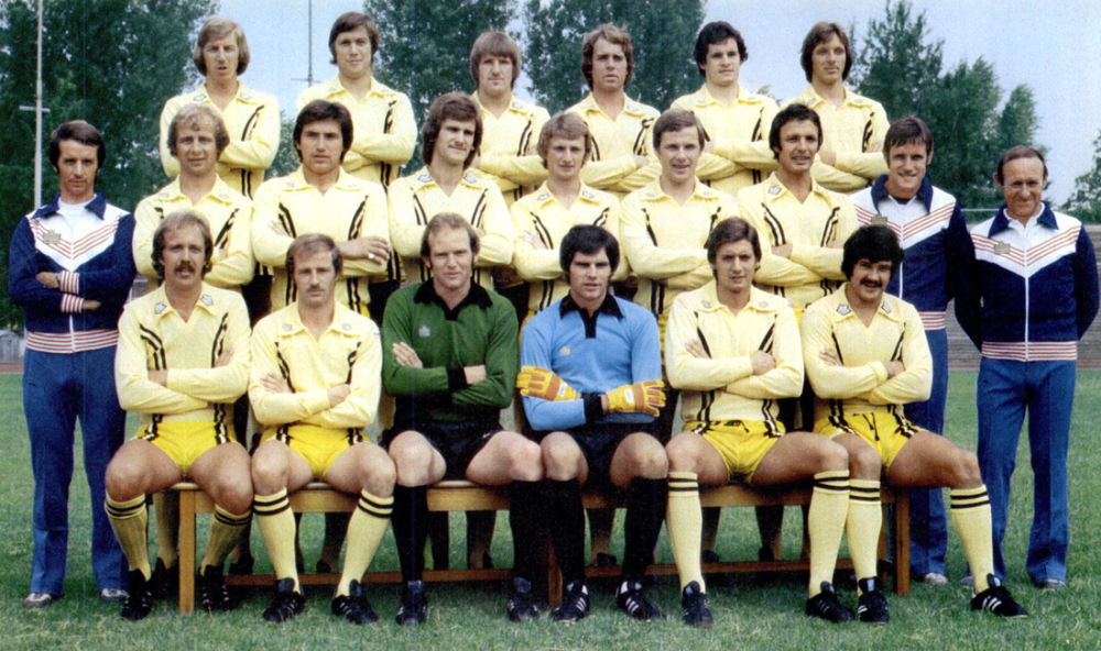 Eintracht Frankfurt Kader Bundesliga 1976/77 kicker
