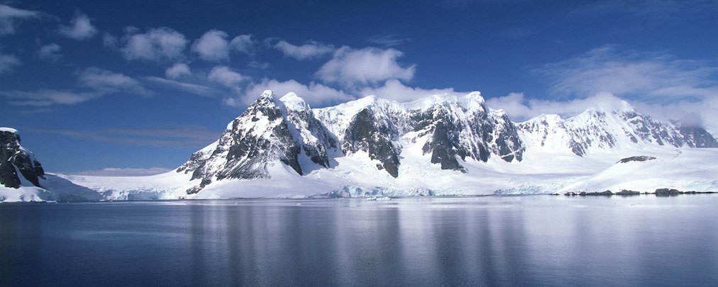 Mount Vinson: Der höchste Berg von Antarktika