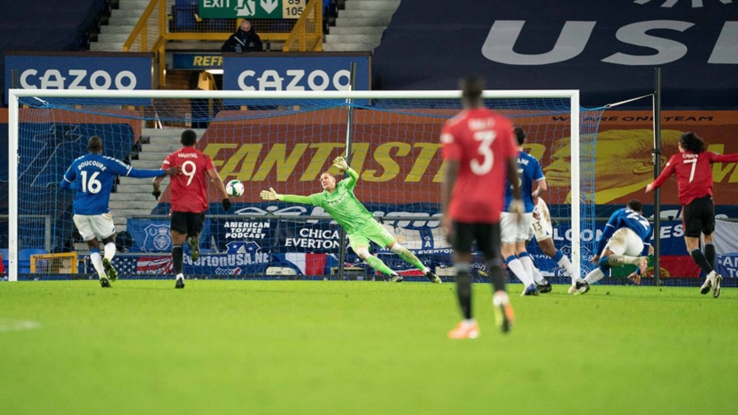 Wilde Schlussphase Cavani Und Martial Erlosen Manunited Spat League Cup Highlights By Dazn Video Kicker Lyrics © sony/atv music publishing llc. kicker