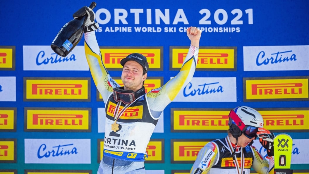 Slalom: Solevag wedelt von Platz drei zu Gold - Straßers schwarzer Tag | Wintersport ...
