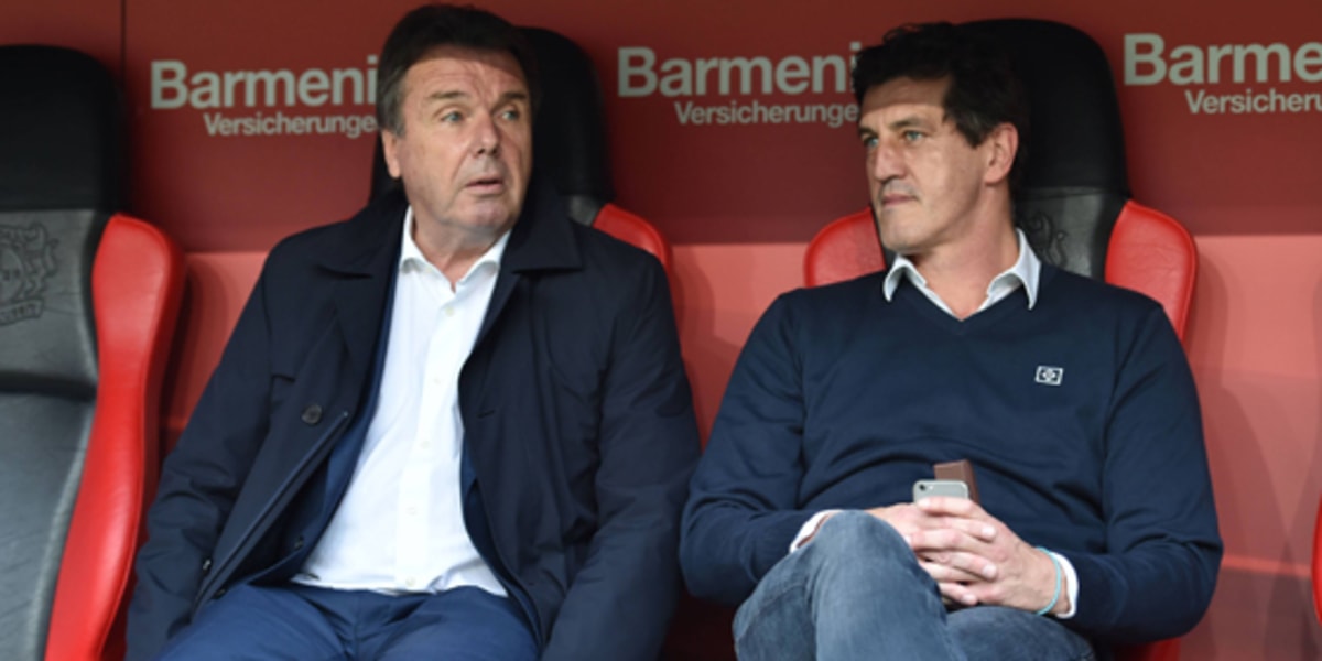 Hamburger SV stellt Bruchhagen und Todt frei - Personelle Neuausrichtung bei den Hanseaten