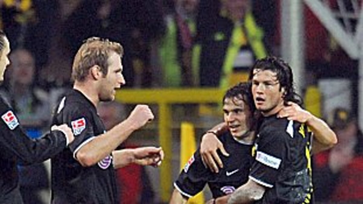 Spielanalyse Hajnals Standards Bringen Erfolg Borussia Dortmund Eintracht Frankfurt 4 0 13 Spieltag Bundesliga 08 09 Kicker