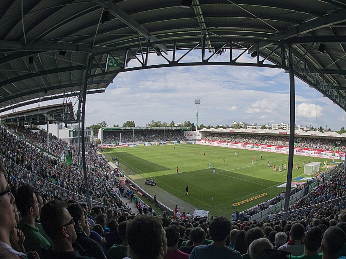 Die Stadt Furth Unterstutzt Das Kleeblatt Beim Stadionumbau 2 Bundesliga Kicker