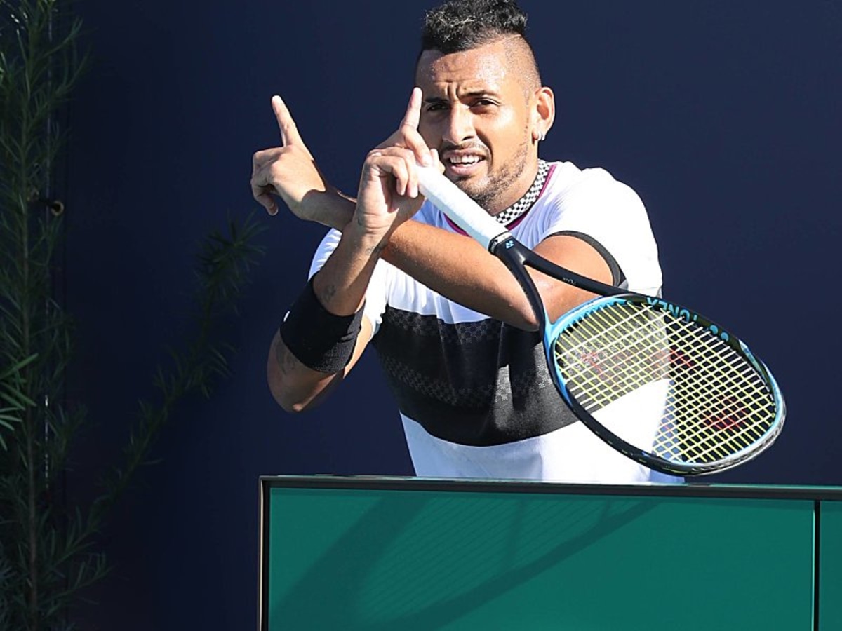 Ich Habe Es Geliebt Nick Kyrgios Legt Sich Mit Fan An Australischer Profi Zeigt Eine Reihe Von Kuriosen Aktionen Kicker