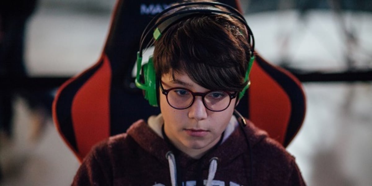 'Reynor' Erst Schule, dann eSport kicker