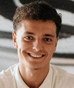 Fisnik Asllani