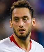 Hakan Calhanoglu