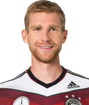 Mertesacker