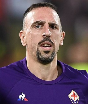 Spielbericht Lewandowski Gleicht Im Retterspiel Beim Fck Aus 1 Fc Kaiserslautern Bayern Munchen 1 1 Kw 22 2019 Fussball Vereine Freundschaftsspiele 2018 19 Kicker