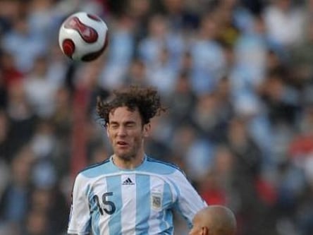 Traf per Kopf zum 1:0 gegen Venezuela: Der Argentinier Gabriel Milito.