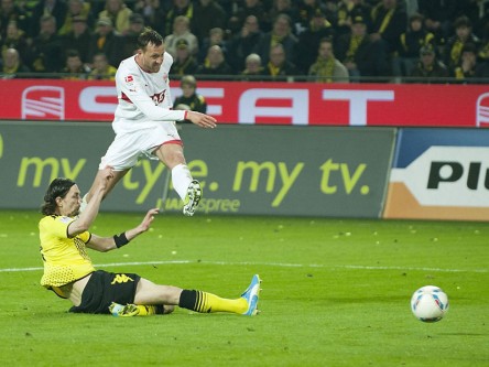 Julian Schieber trifft gegen Borussia Dortmund