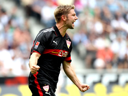 &quot;The Hammer&quot;: Thomas Hitzlsperger brachte den VfB mit einem Distanzschuss in F&#252;hrung.