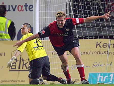 Jubelt &#252;ber sein 1:0: Ronny K&#246;nig.