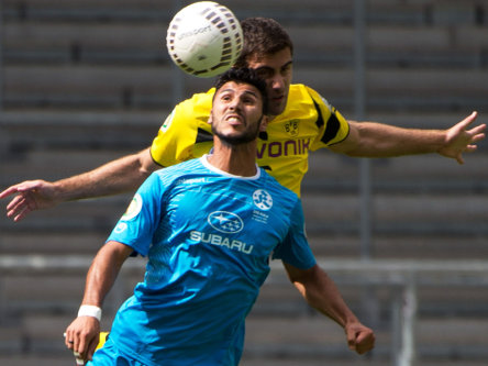 Machte ordentlich Dampf: Auch die Dortmunder Abwehr hatte mit Stuttgarts Elia Soriano (vorn) richtig Probleme.