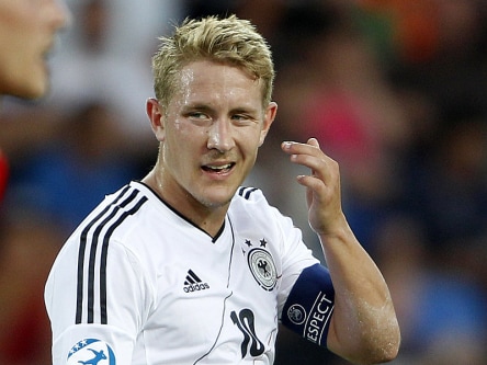 Lewis Holtby