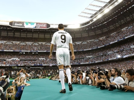 Volles Stadion, kein Spiel: 80 000 Fans feierten Cristiano Ronaldo in Madrid.
