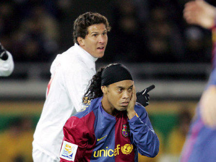 Fabiano Eller gegen Ronaldinho