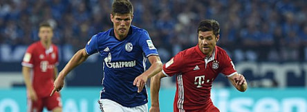 Klaas Jan Huntelaar und Xabi Alonso