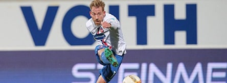 Maß nehmen: Heidenheims Marc Schnatterer erzielt das 1:0.