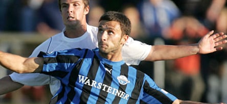 Damjanovic (re.) im Duell mit Nilsson