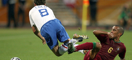 Costinha gegen Cocu