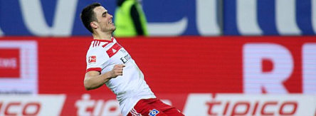 Handlungsschnell: Filip Kostic.