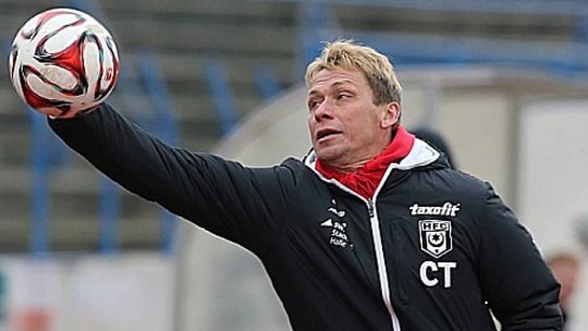 Will sein 100. Spiel als Halle-Coach gewinnen: Sven Köhler. 