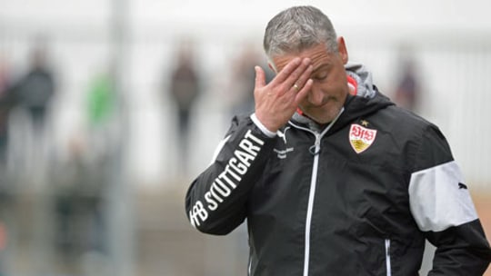 Wird seine Erfolgsmannschaft aller Voraussicht nach umstellen müssen: VfB-Trainer Jürgen Kramny.